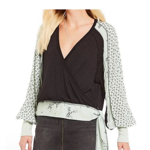 Free People Auxton Thermal Black and Mint Top size M - Picture 1 of 8